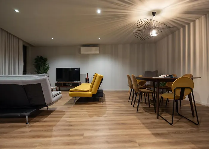 아파트 Extra Large 2br Next To Metro Station