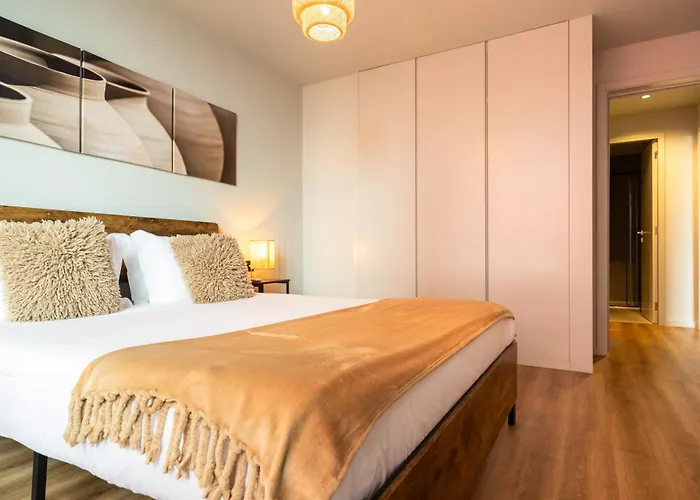 아파트 Extra Large 2br Next To Metro Station *